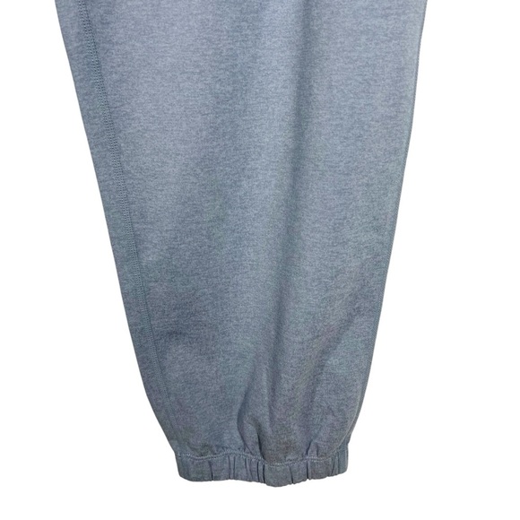 VUORI #VW457 Women's Boyfriend Sweatpants with soft brushed Dreamknit Fabric - Picture 5 of 8
